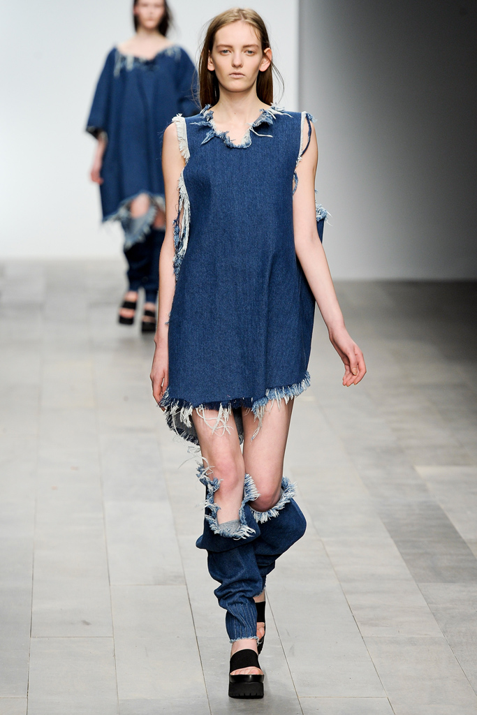 Central Saint Martins 2011ﶬDƬ