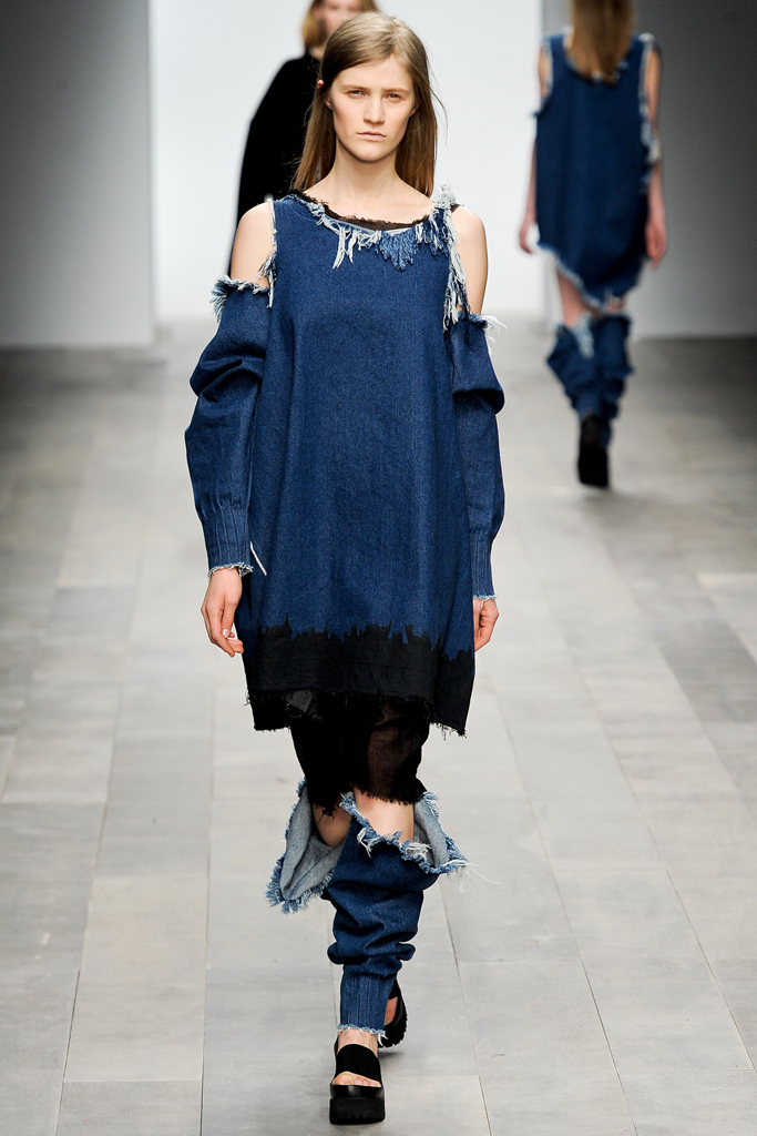 Central Saint Martins 2011ﶬDƬ