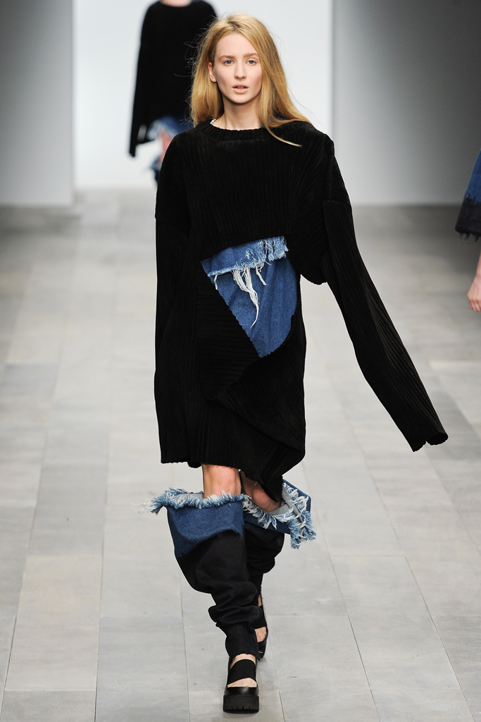 Central Saint Martins 2011ﶬDƬ