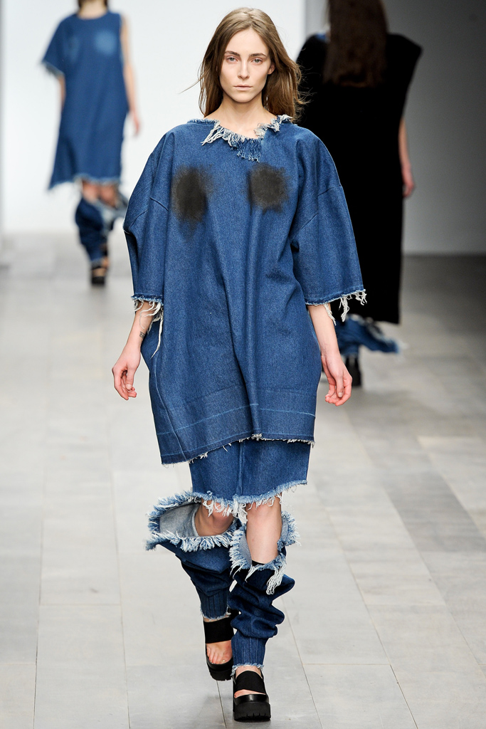 Central Saint Martins 2011ﶬDƬ