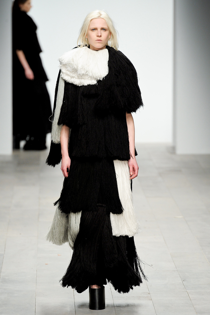 Central Saint Martins 2011ﶬDƬ