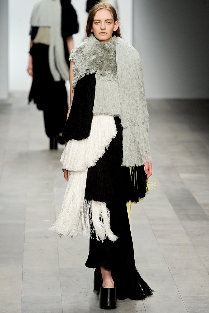 Central Saint Martins 2011ﶬDƬ