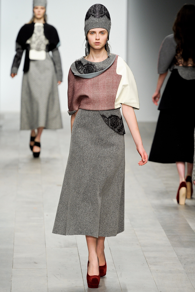 Central Saint Martins 2011ﶬDƬ
