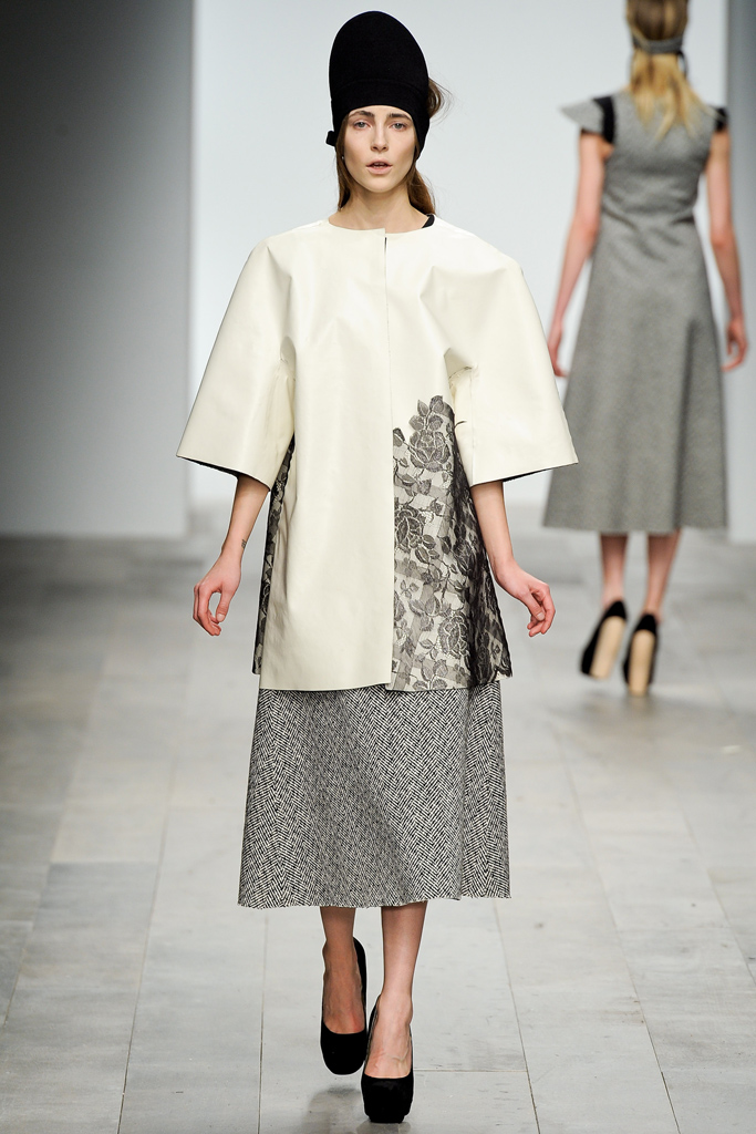 Central Saint Martins 2011ﶬDƬ