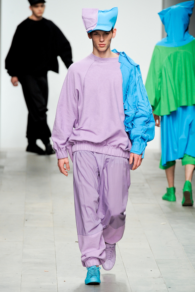 Central Saint Martins 2011ﶬDƬ
