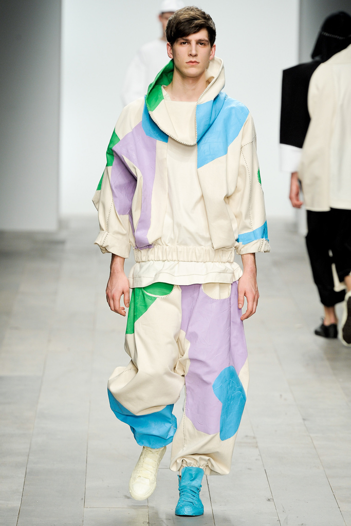 Central Saint Martins 2011ﶬDƬ