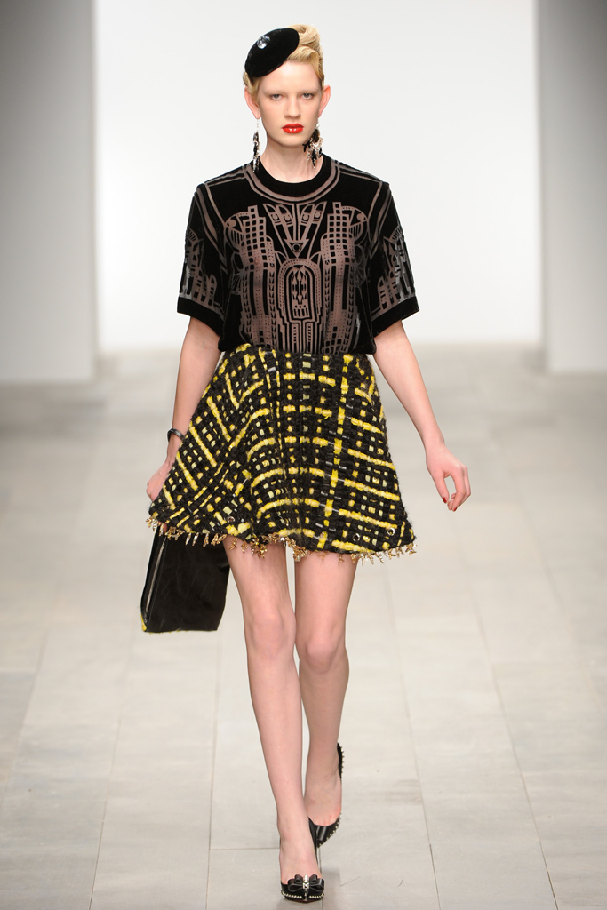 Holly Fulton 2011ﶬ¸DƬ