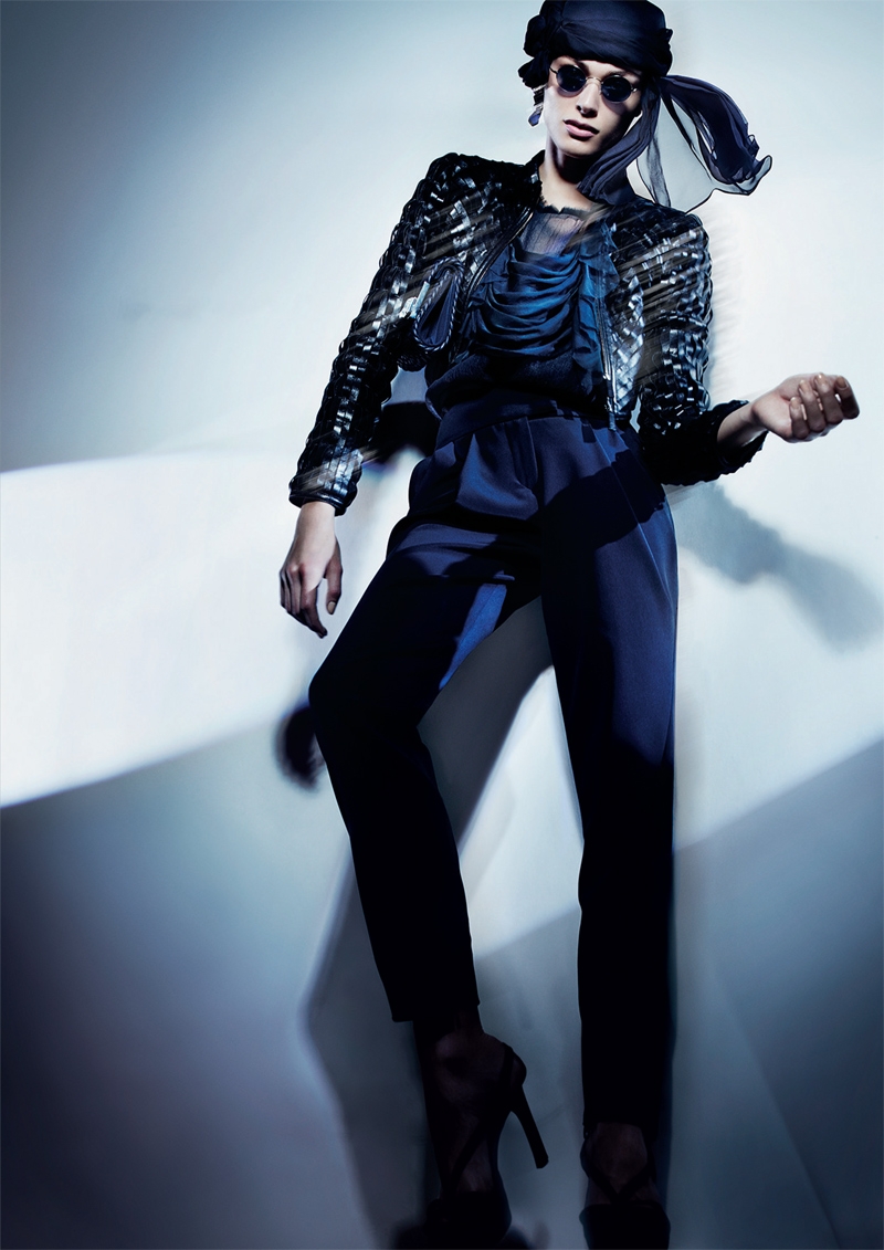 Giorgio Armani 2011ďVƬ DƬ