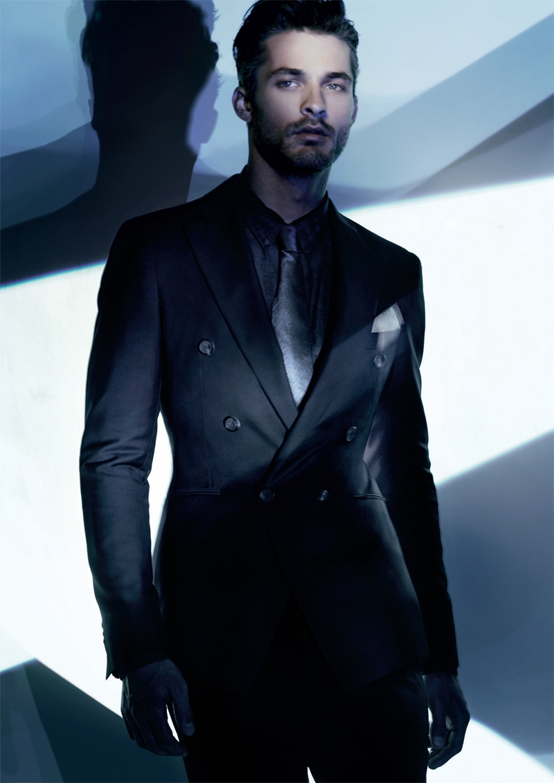 Giorgio Armani 2011ďVƬ DƬ