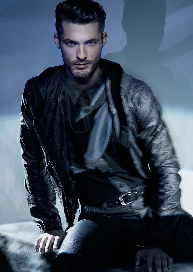 Giorgio Armani 2011ďVƬ DƬ