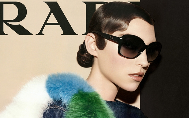 Prada 2011ďVƬ DƬ