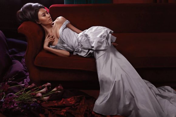 Vera Wang 2011ŮbVƬ DƬ