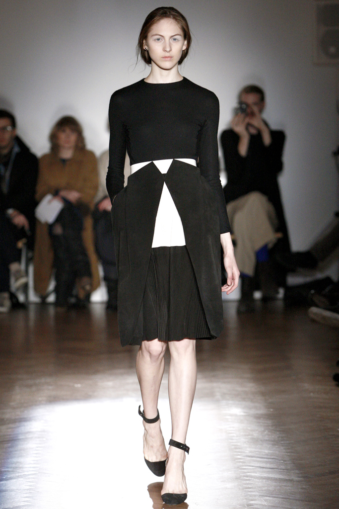 Thomas Tait 2011ﶬ¸DƬ