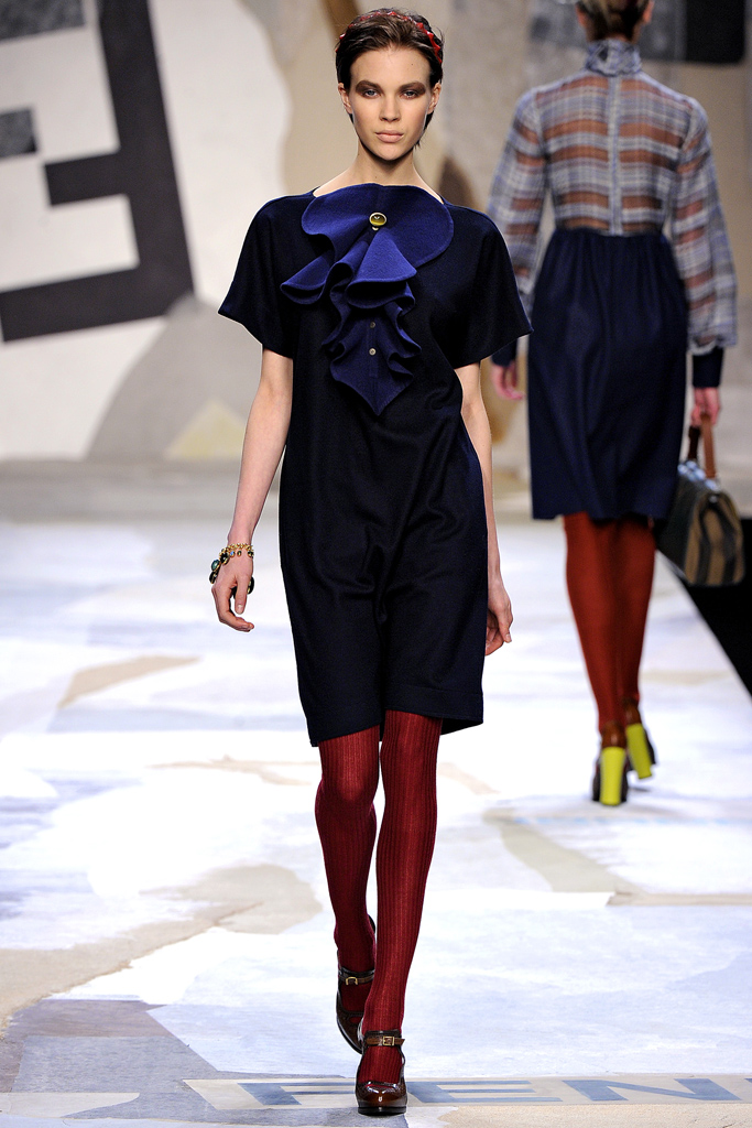 Fendi 2011ﶬ¸DƬ