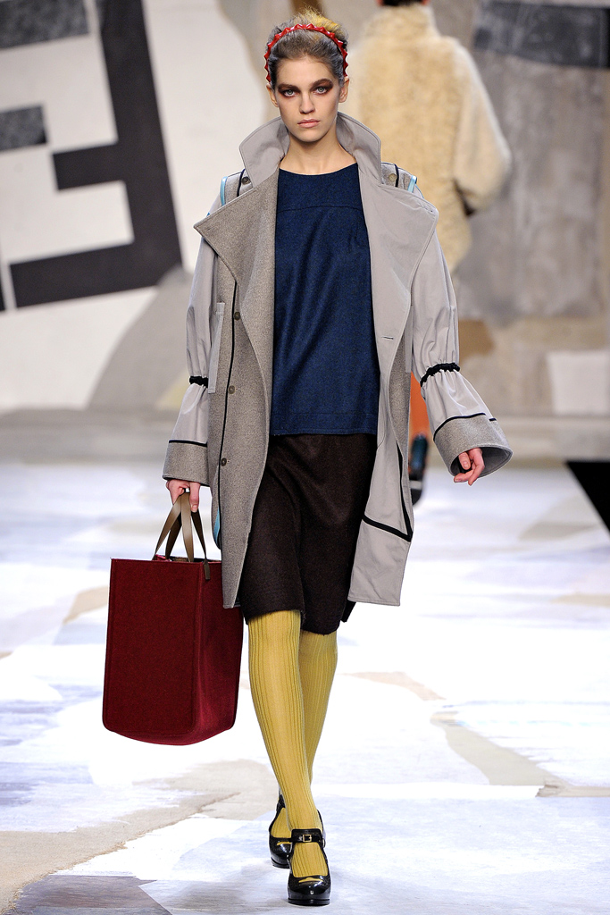 Fendi 2011ﶬ¸DƬ