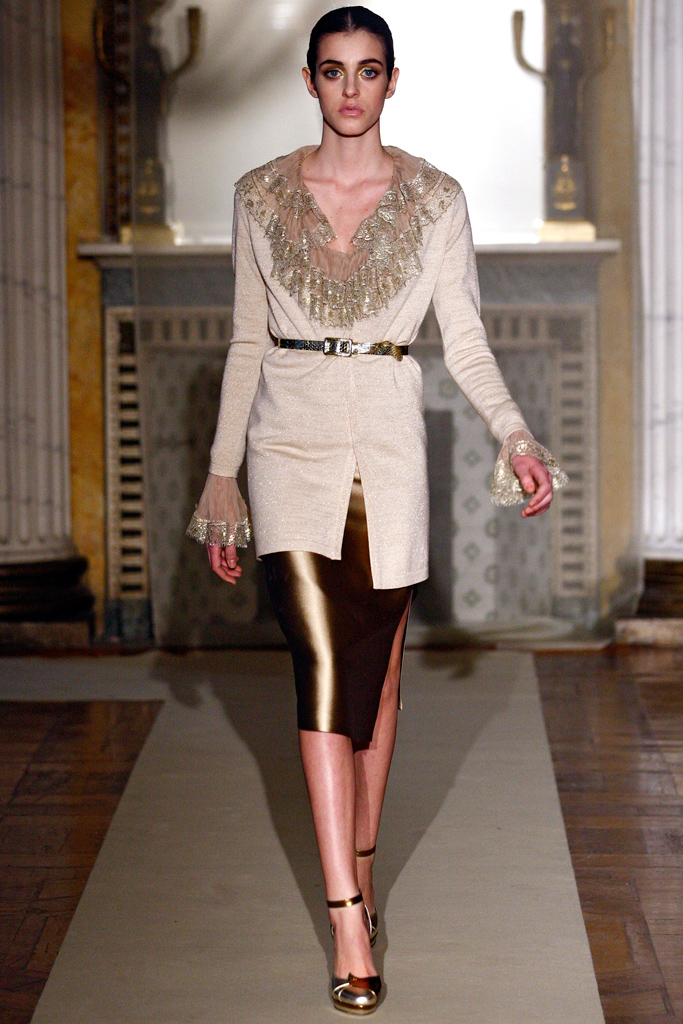 Luisa Beccaria 2011ﶬ¸DƬ