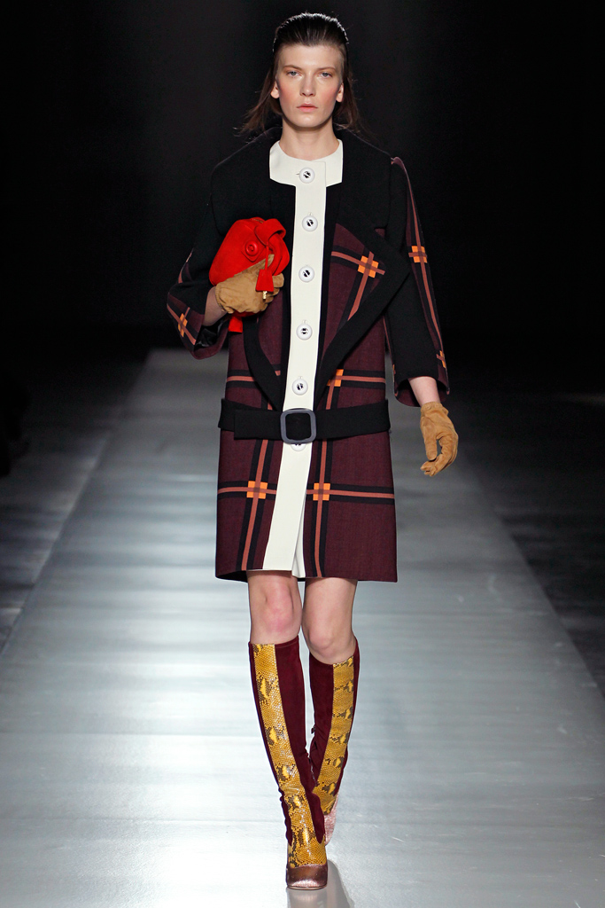 Prada 2011ﶬ¸DƬ