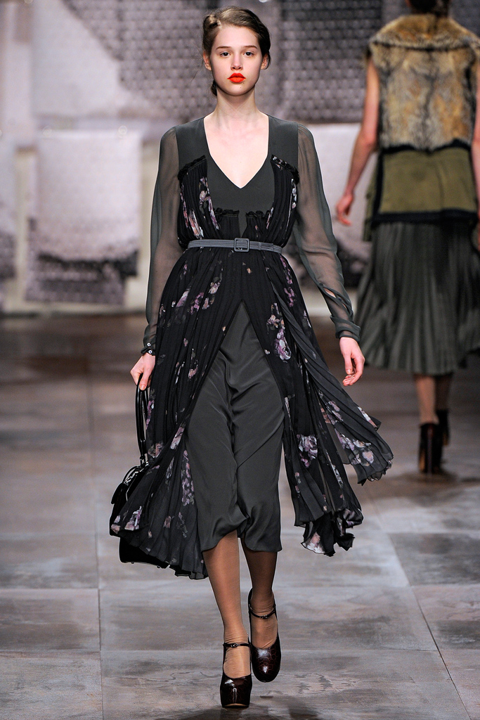 Antonio Marras 2011ﶬ¸DƬ