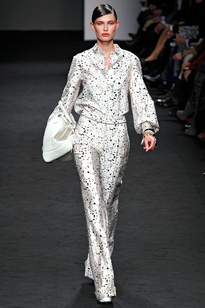 Brioni 2011ﶬ¸DƬ