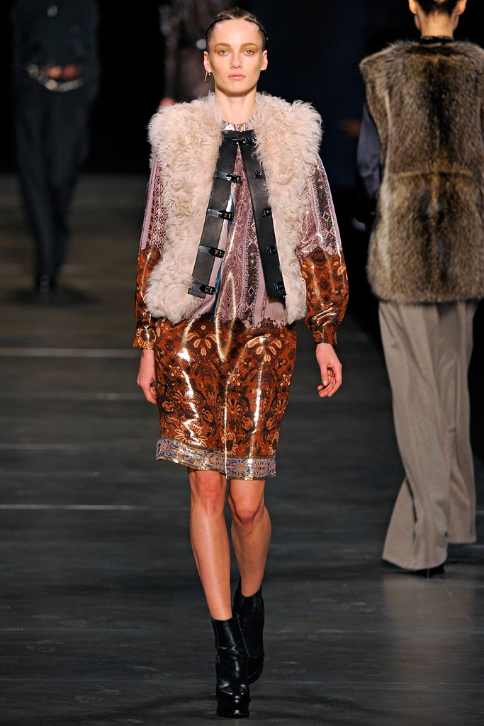 Etro 2011ﶬ¸DƬ
