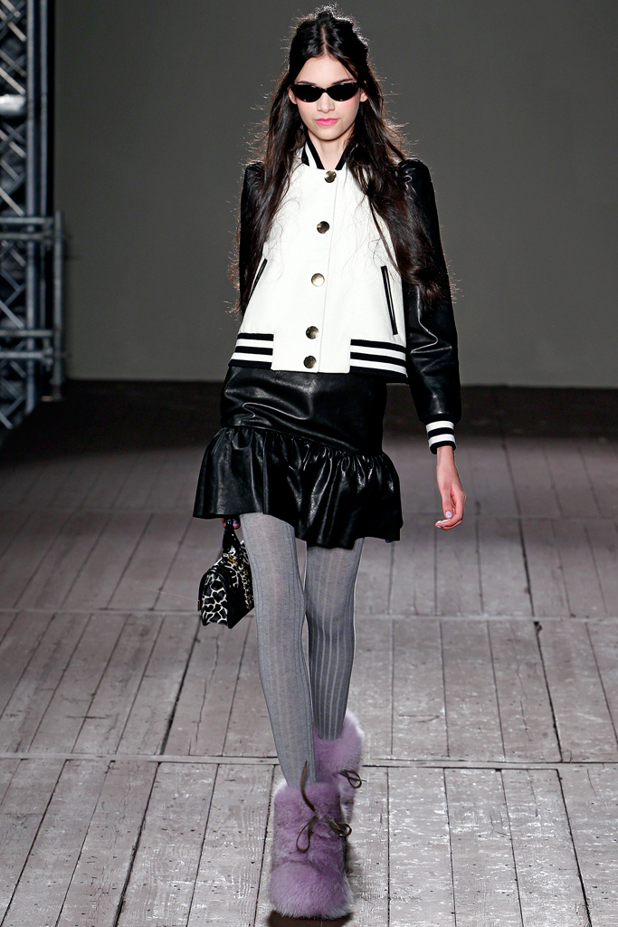 Moschino Cheap And Chic 2011秋冬成衣高清圖片