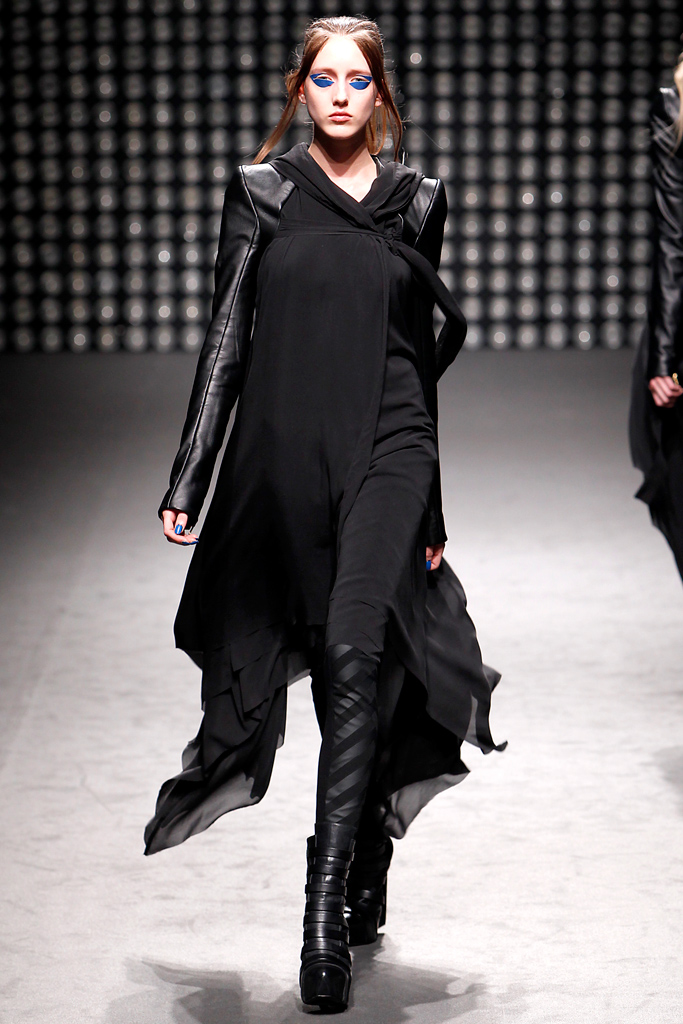 Gareth Pugh 2011ﶬ¸DƬ