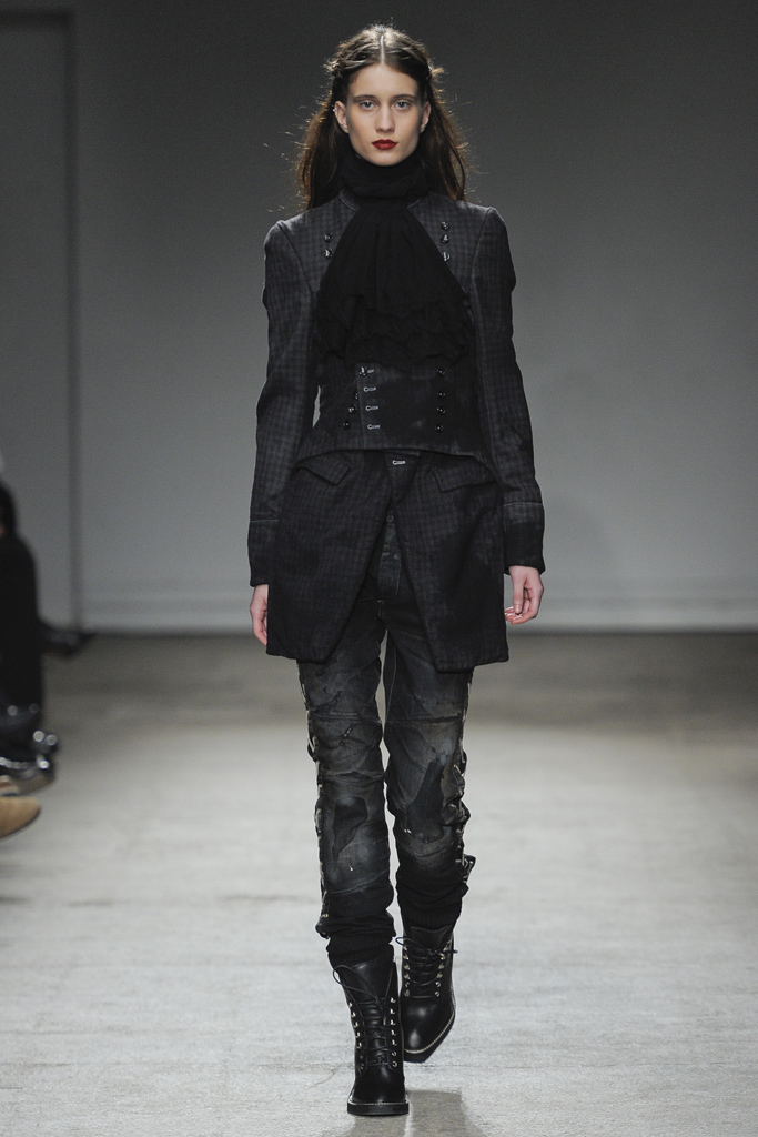 Nicolas Andreas Taralis 2011ﶬ¸DƬ