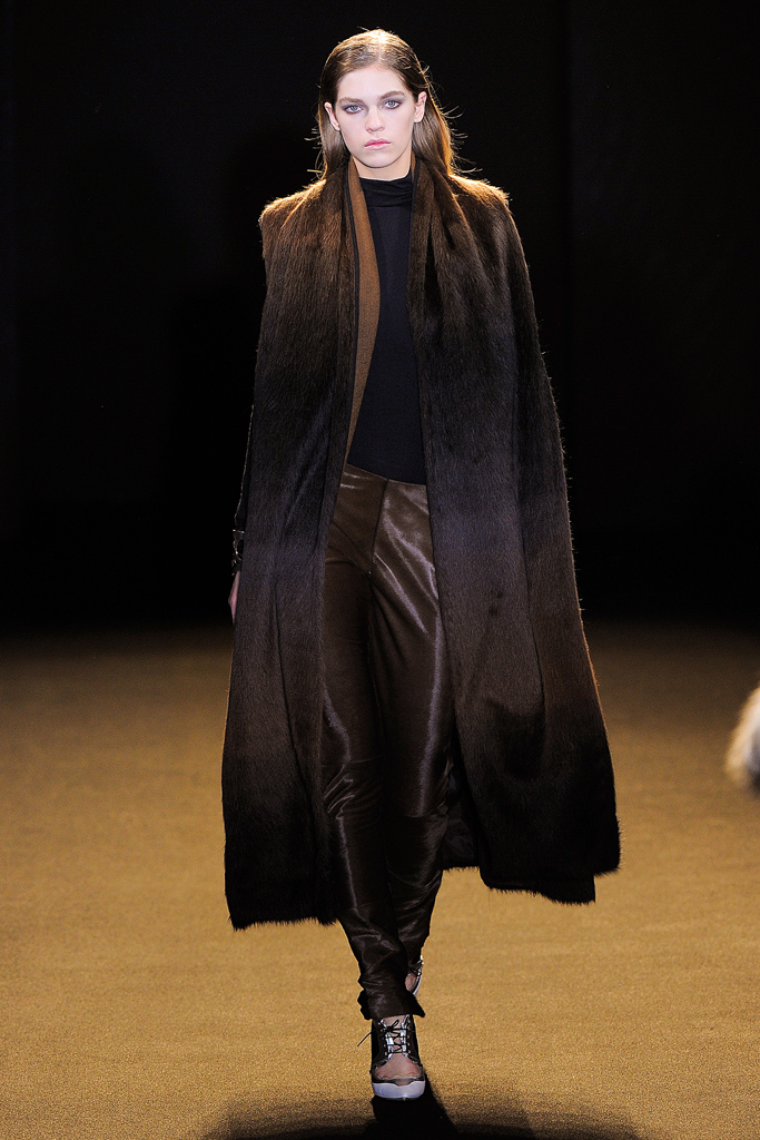 Sharon Wauchob 2011ﶬ¸DƬ