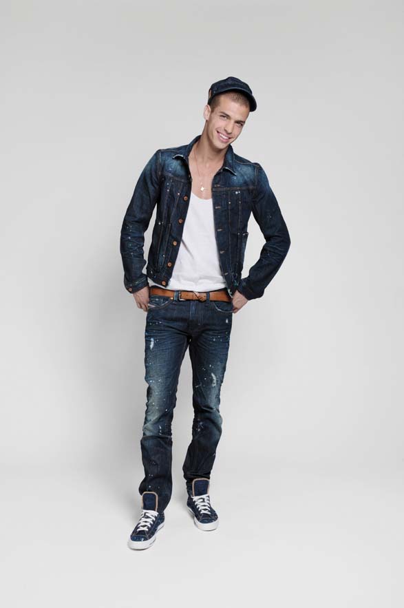 DIESEL ţѝ2011bLOOKBOOK DƬ