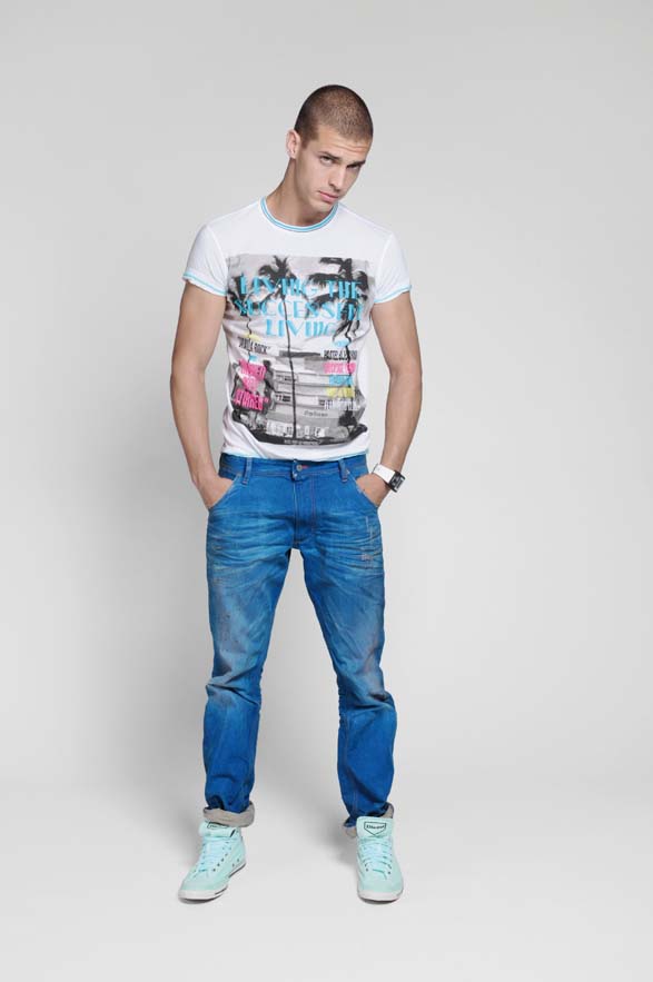 DIESEL ţѝ2011bLOOKBOOK DƬ