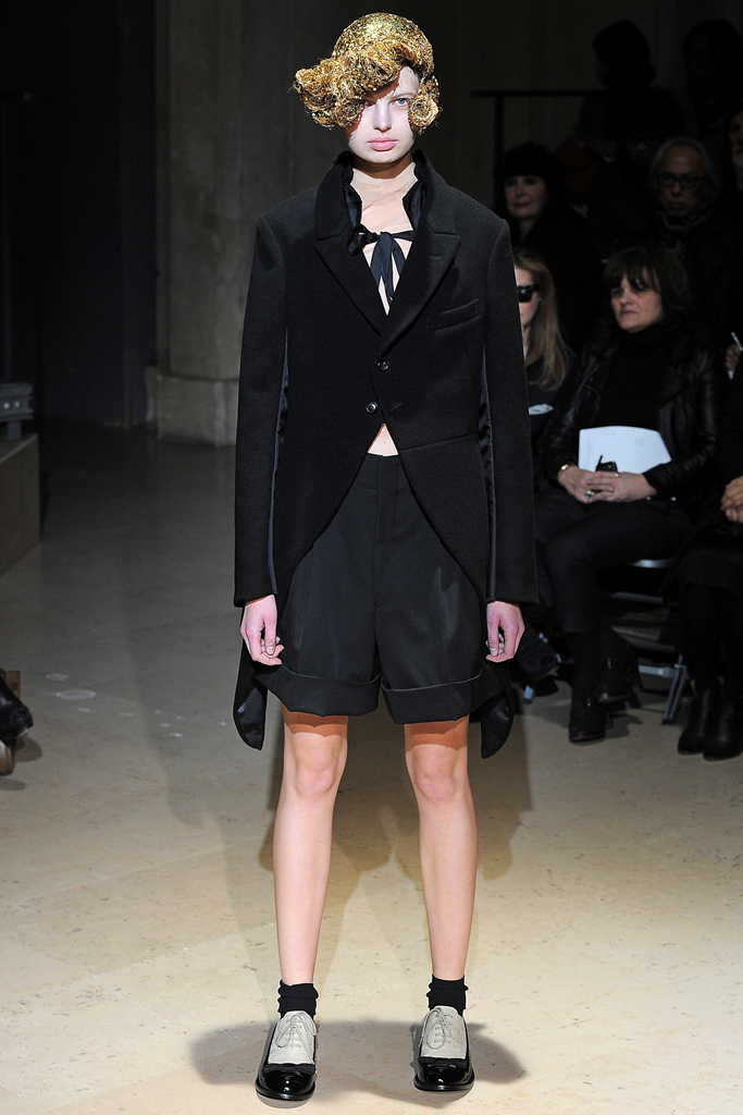 Comme des Garcons 2011ﶬ DƬ