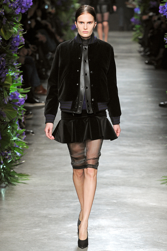 Givenchy 2011ﶬ DƬ