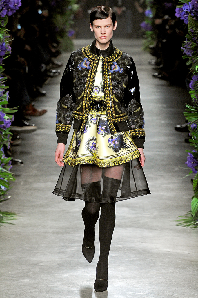 Givenchy 2011ﶬ DƬ