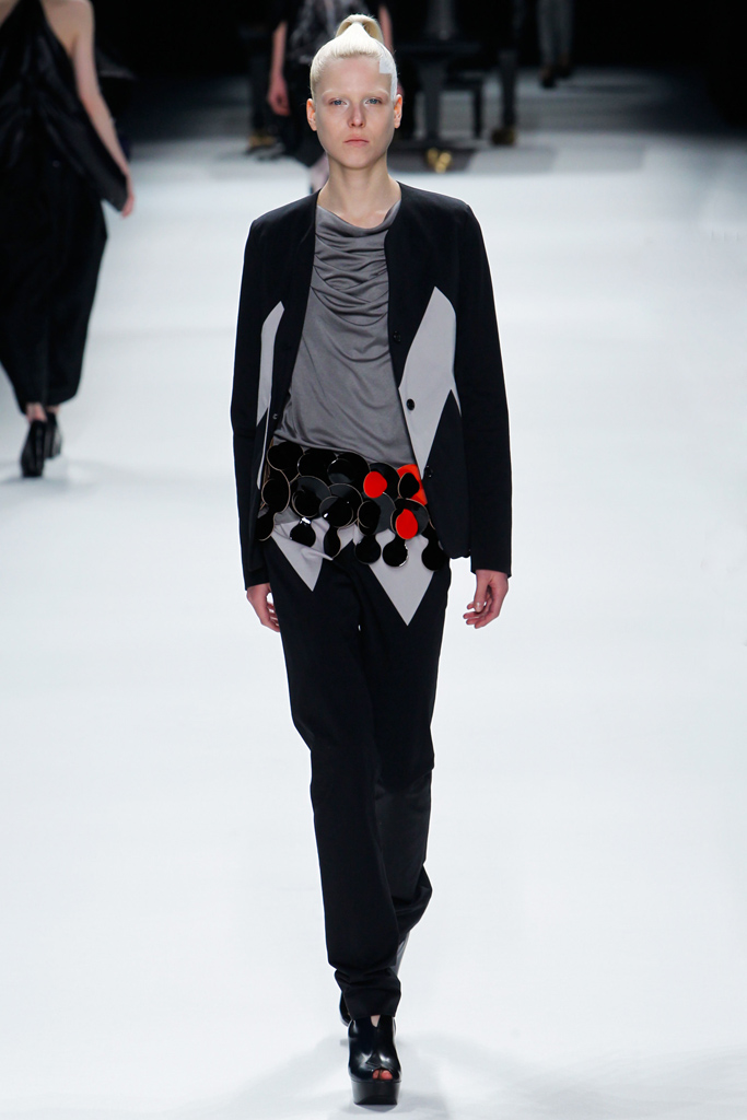Issey Miyake 2011ﶬ DƬ