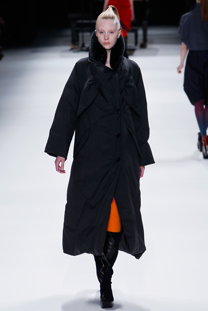 Issey Miyake 2011ﶬ DƬ