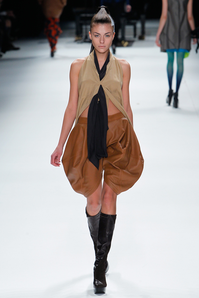 Issey Miyake 2011ﶬ DƬ