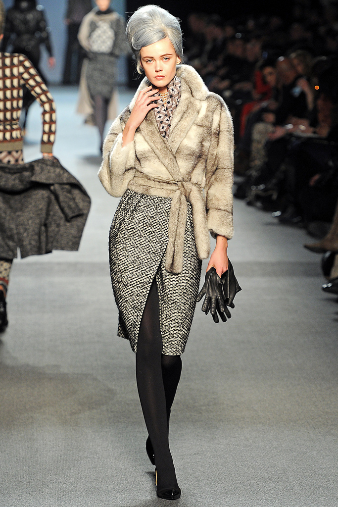 Jean Paul Gaultier 2011ﶬ DƬ
