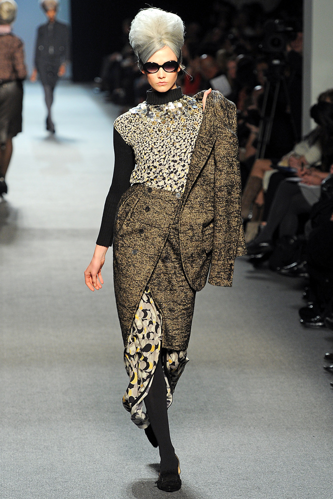 Jean Paul Gaultier 2011ﶬ DƬ