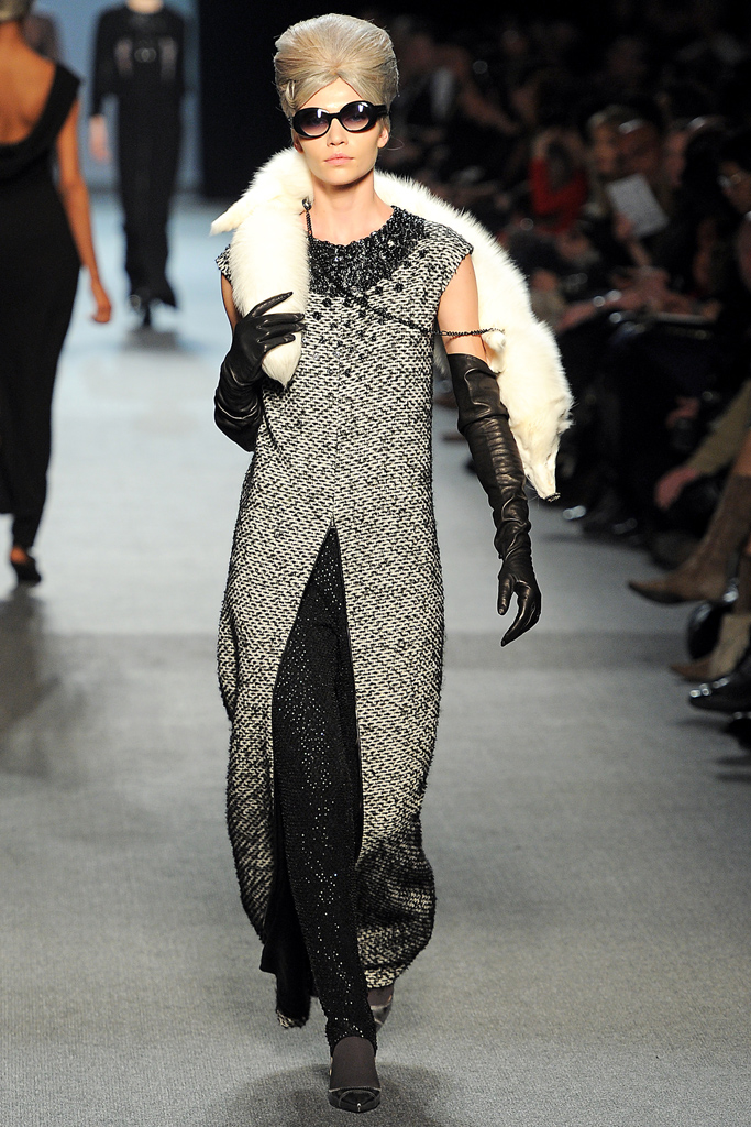 Jean Paul Gaultier 2011ﶬ DƬ