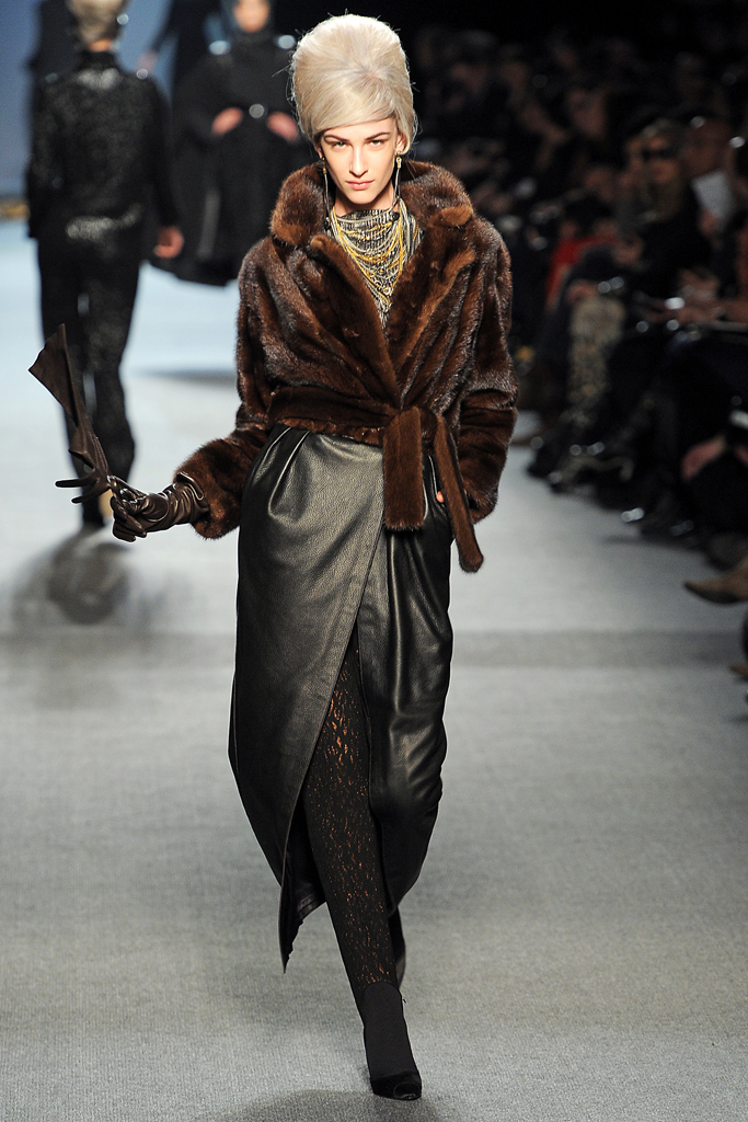 Jean Paul Gaultier 2011ﶬ DƬ