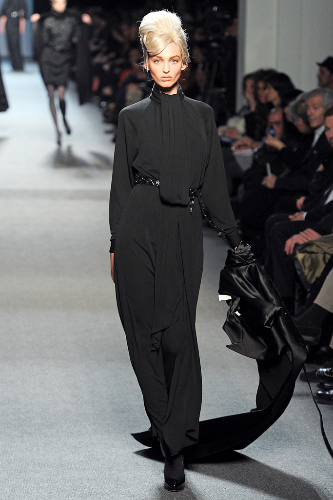 Jean Paul Gaultier 2011ﶬ DƬ