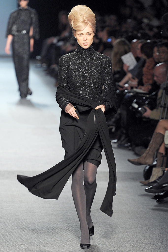 Jean Paul Gaultier 2011ﶬ DƬ