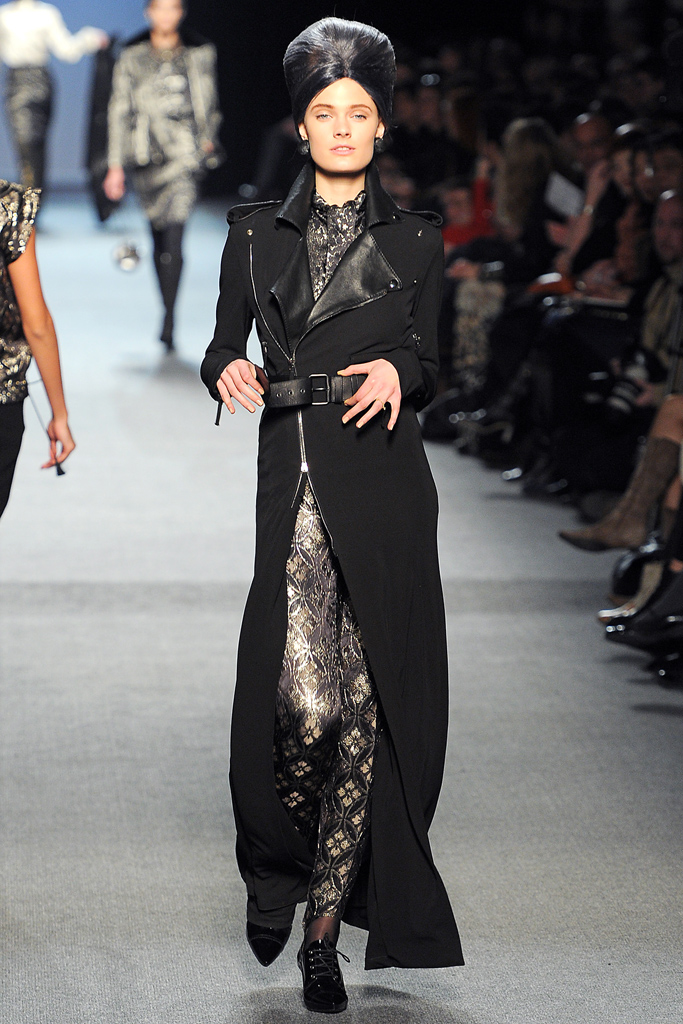 Jean Paul Gaultier 2011ﶬ DƬ