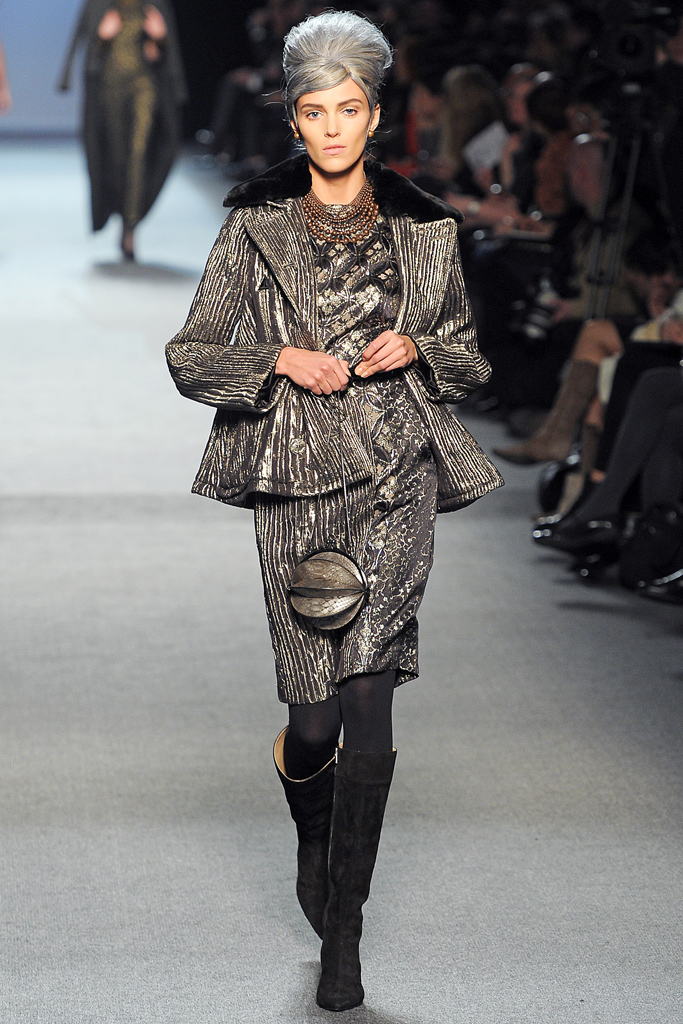 Jean Paul Gaultier 2011ﶬ DƬ