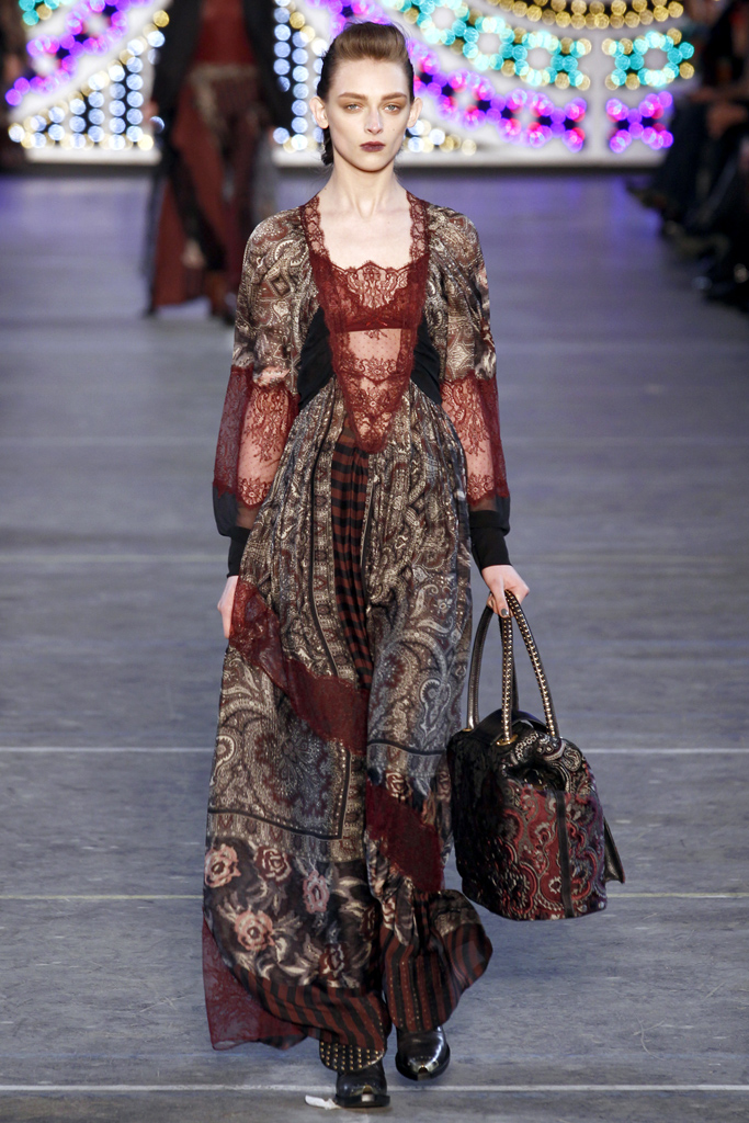 Kenzo 2011ﶬ DƬ
