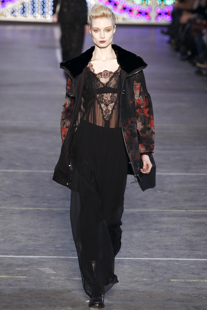 Kenzo 2011ﶬ DƬ