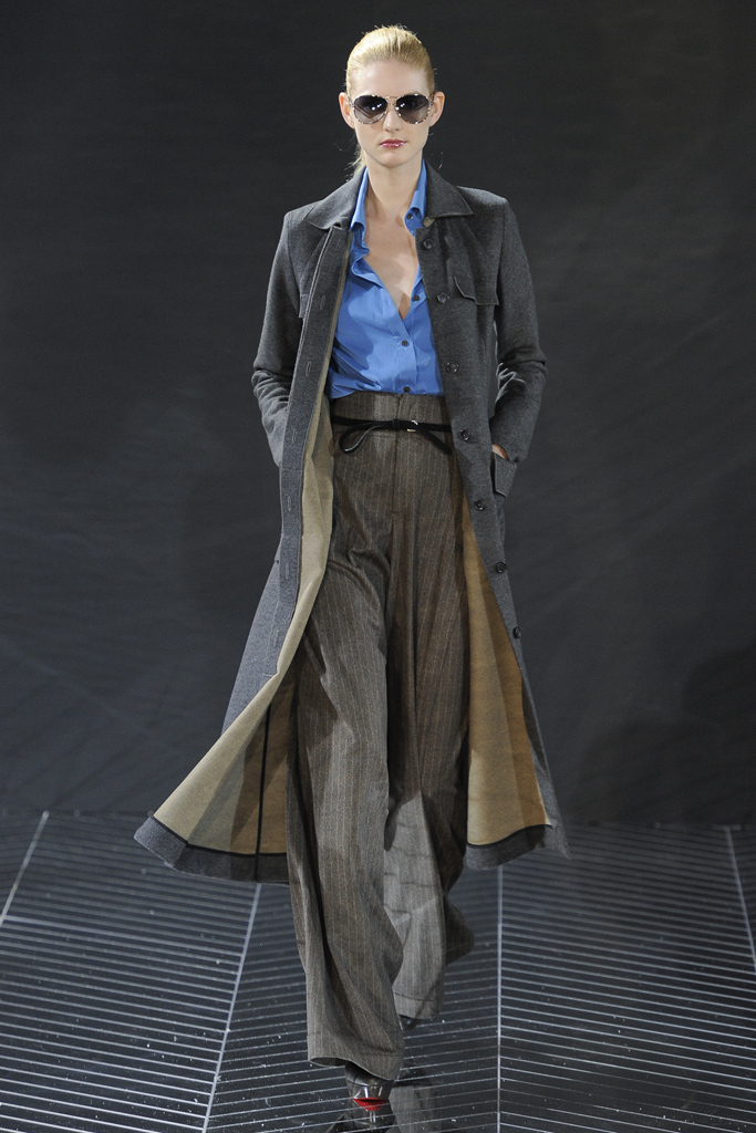 Roland Mouret 2011ﶬ DƬ