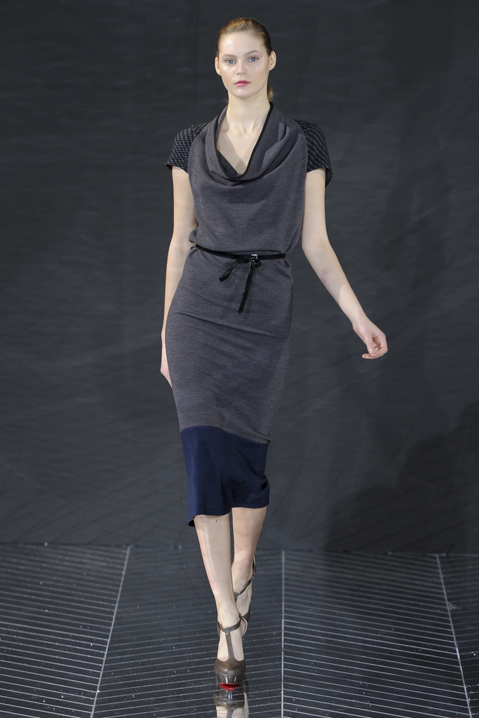 Roland Mouret 2011ﶬ DƬ