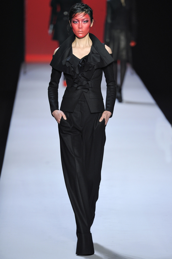 Viktor & Rolf 2011ﶬ DƬ