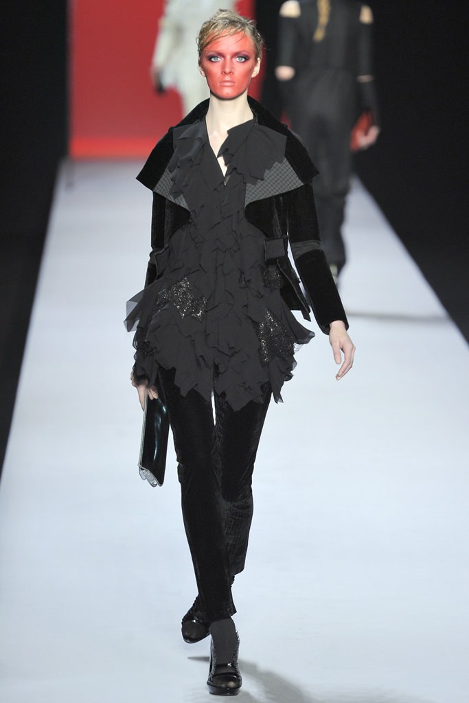 Viktor & Rolf 2011ﶬ DƬ